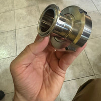 Conector sanitario de acero inoxidable con entrada Tri-Clamp y salida roscada DIN-40