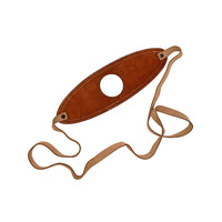 Porta copas de cuero para una copa
Soporte individual de cuero sujetando una copa de vino estándar.