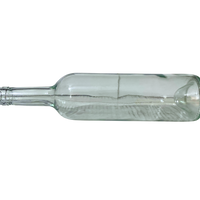 Perfil lateral de botella Burdeos de 750 ml en vidrio transparente, ideal para vinos blancos con presentación elegante y moderna.