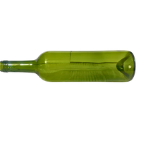 Perfil lateral de botella Burdeos 750 ml en vidrio verde oliva, mostrando diseño recto clásico para embotellado de vino artesanal o industrial.