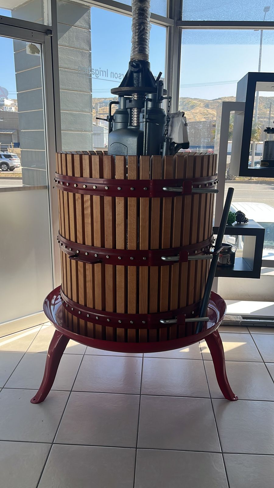 prensa_manual_madera_rustica_elabaoracion_presion_méxico_furtos_uvas_HACER_VINO_MÉXICO