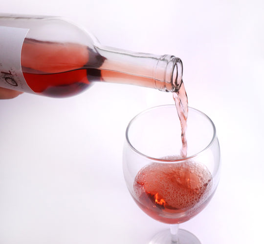 Problema: Mi vino rosado o blanco está re-fermentando - Hacer Vino