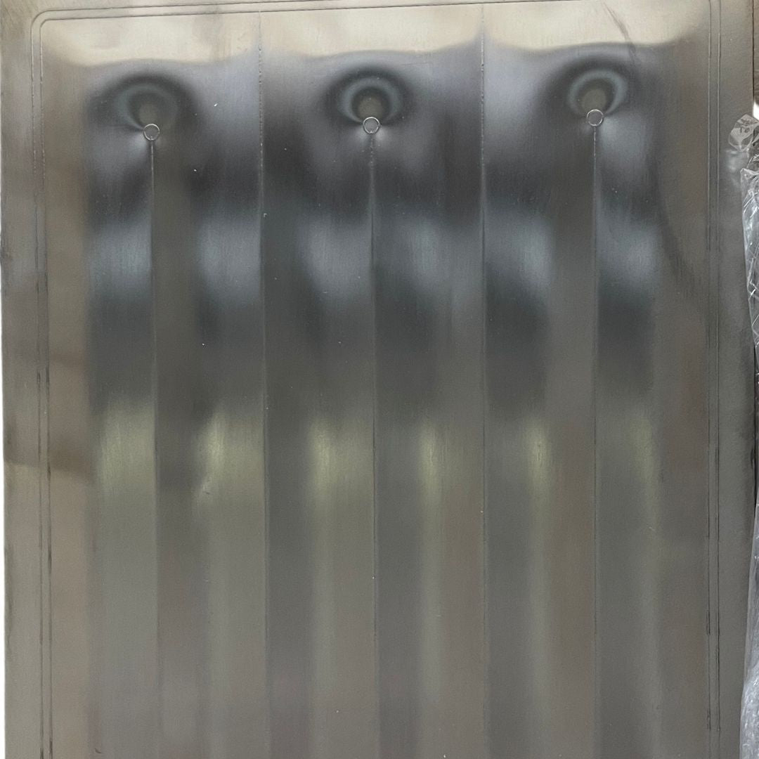 Detalle de Placa de Enfriamiento 0.4 x 1.5 m con Conexión 1/2" | Control de Temperatura para conexiones sanitarias en bodega