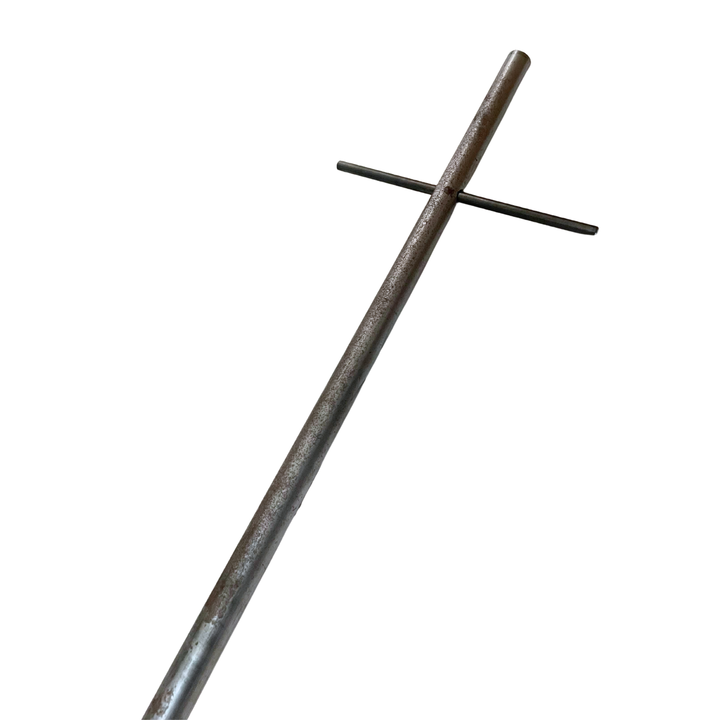 Herramienta profesional de acero de 180 cm para instalar anclas Gripple en viñedos. Ideal para sistemas de conducción de uvas.